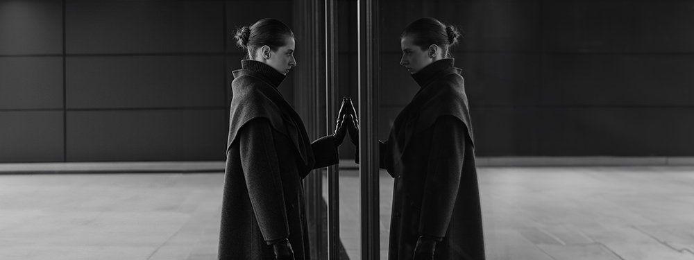 上海德服贸易有限公司